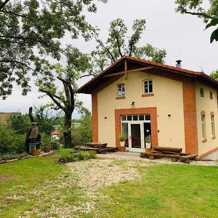 Lisovna-prazdninovy Dum S Vinnym Sklepem Zerotice